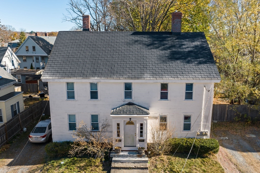 21-23 S Lincoln St, Haverhill, Massachusetts 01835, 5 Bedrooms Bedrooms, 12 Rooms Rooms,2 BathroomsBathrooms,Residential Income,For Sale,S Lincoln St,73314210